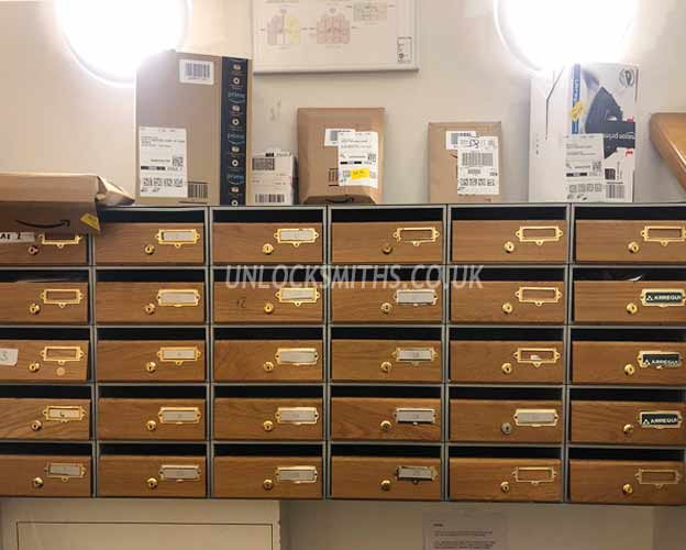 Letter-box-lock-change-pic